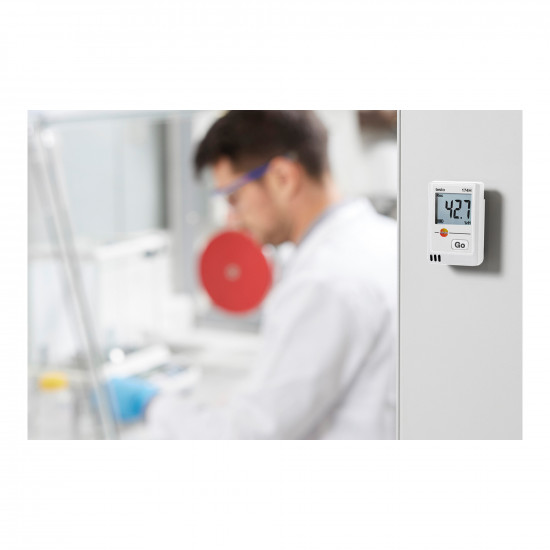 Testo 174 H Mini Temperature and Humidity Data Logger – −20…+70 °C, 0…100 %RH, 16,000 Reading Memory, Display, USB-C (0572 1741 01)