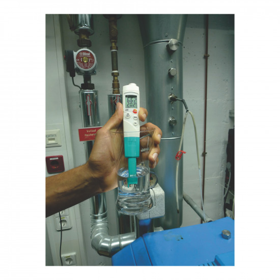 Testo 206 pH1 pH-მეტრის საწყისი ნაკრები სითხეებისთვის – pH/ტემპერატურის საზომი, pH 4 და 7 ბუფერული ხსნარი, TopSafe IP68, ალუმინის ჩემოდანი (0563 2065)