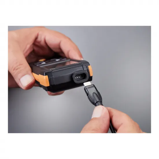 Testo 110 NTC/Pt100 Dijital Sıcaklık Ölçer – Bluetooth App Bağlantılı, TUC Prob Girişli, Alarmlı, HACCP Uyumlu, Prob Hariç (0563 0110)