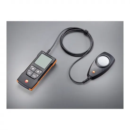 Testo 545 Dijital Lüksmetre (Işık Ölçer) – 0…100.000 Lux, C Sınıfı, LED Uyumlu, Kablolu Prob, Bluetooth App Bağlantılı (0563 1545)