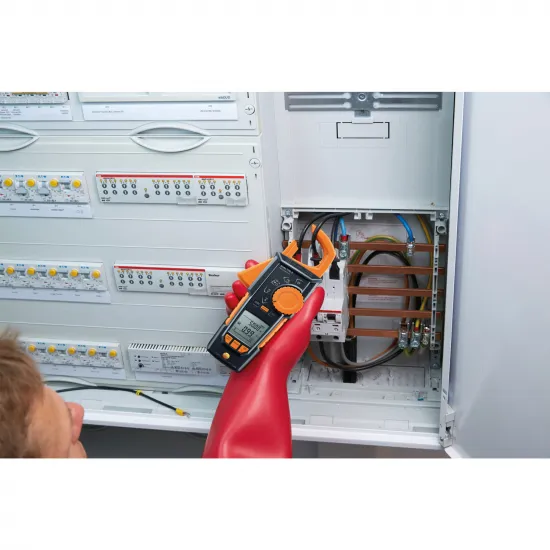 Testo 770-3 Bluetooth TRMS Pens Ampermetre Kiti – 600 A AC/DC, 1000 V, µA, Güç ve Başlatma Akımı, Çantalı (0590 7703 02)