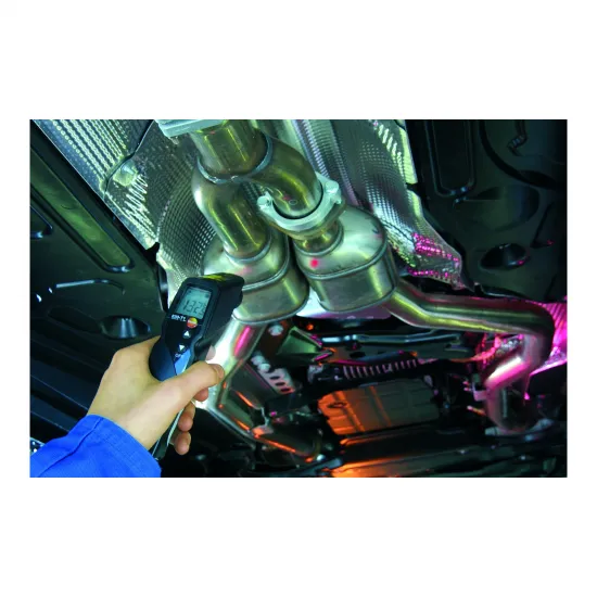 Testo 830-T1 Lazerli Kızılötesi (Infrared) Termometre – −30…+400 °C, 10:1 Optik, Limit Alarmı, Tabanca Tipi (0560 8311)