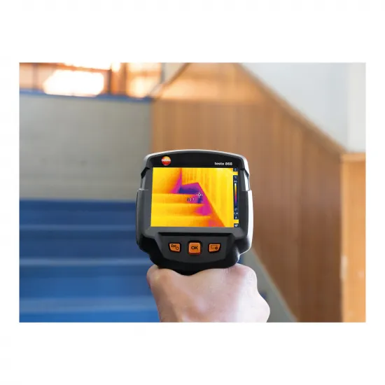 Testo 868 Termal Kamera – 160×120 (SuperResolution 320×240), 80 mK, −30…+650 °C, WLAN App Bağlantılı, 5 MP Dijital Kamera (0560 8681)